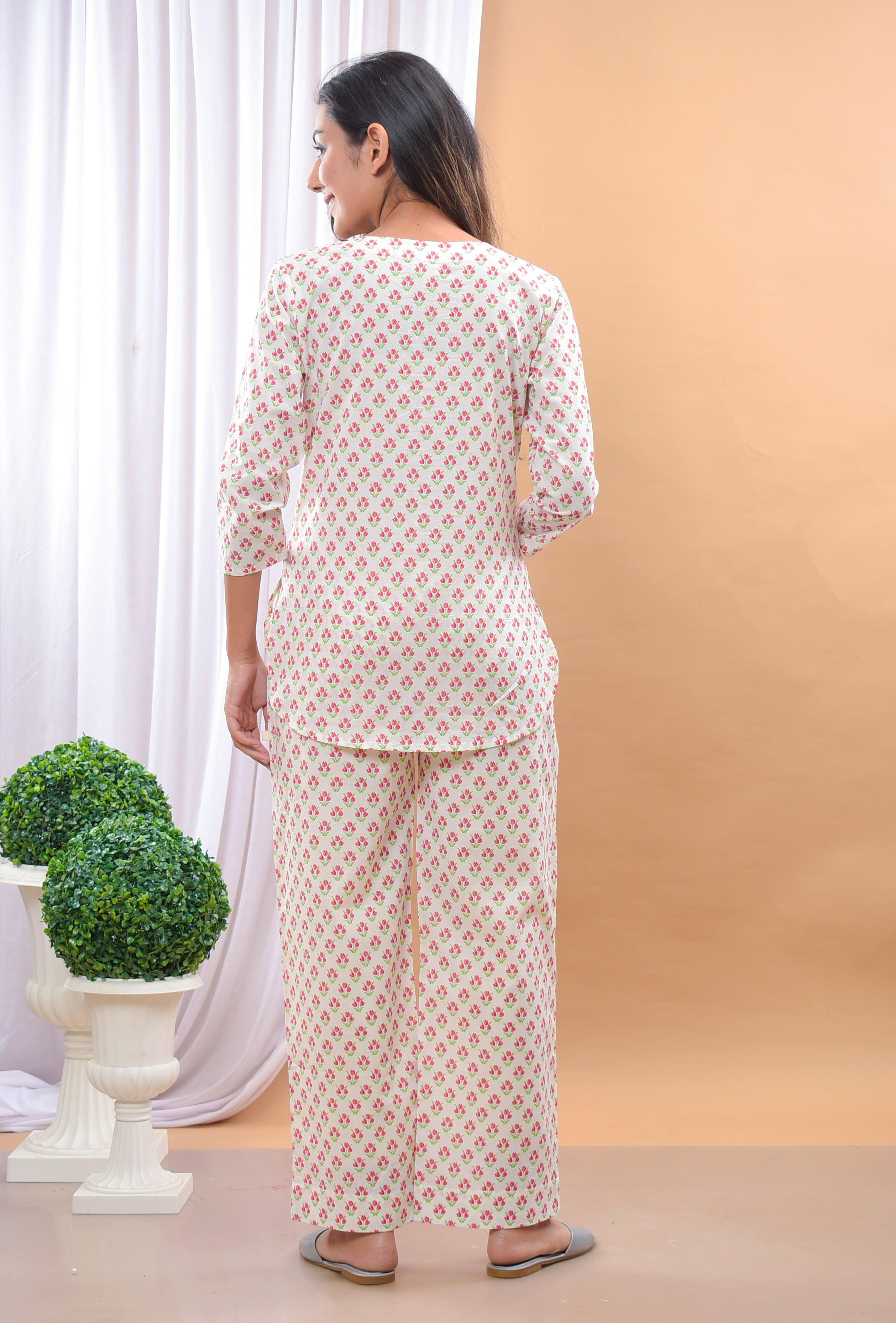 Mughal White Buti Night Wear