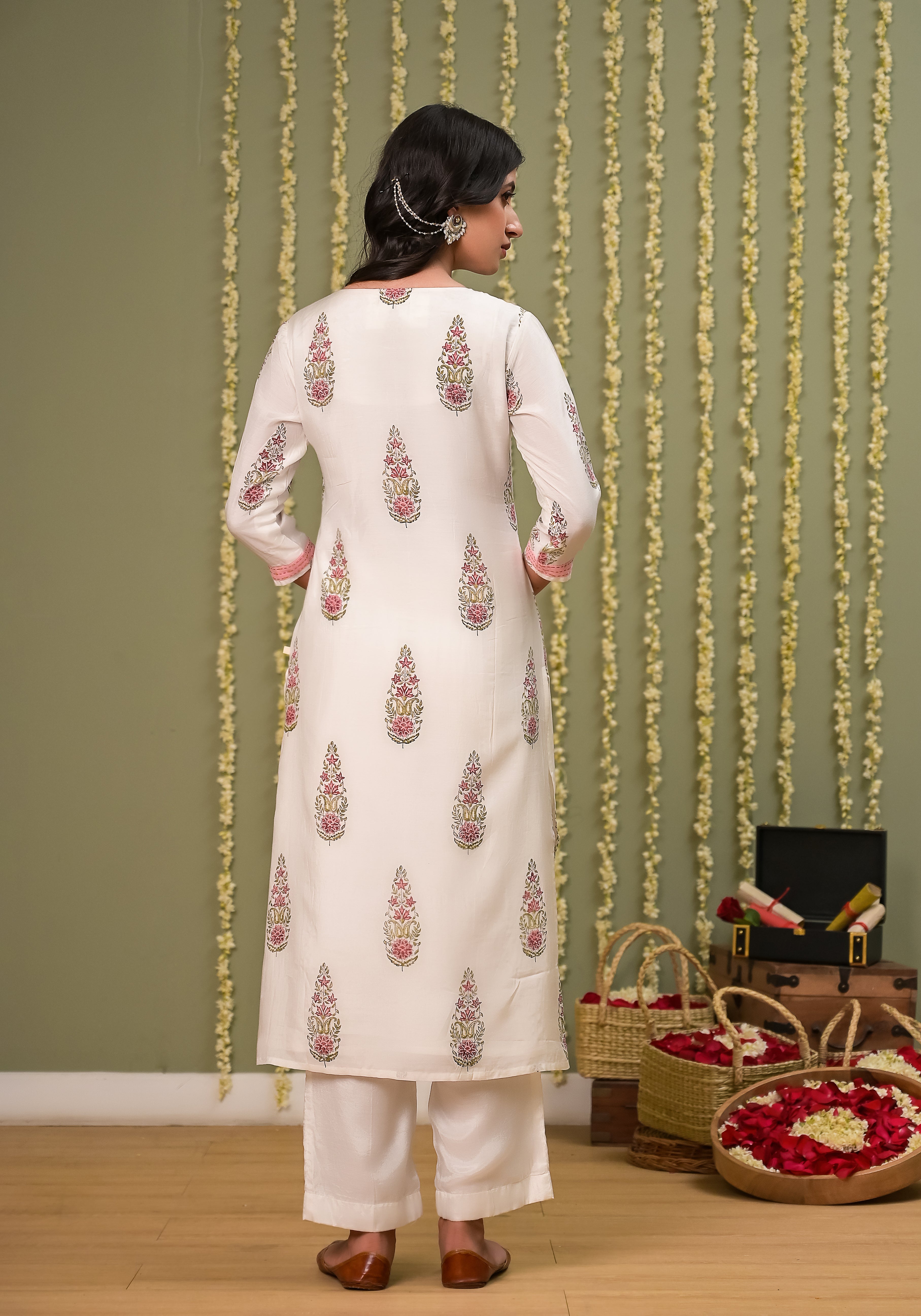 Pegaam Block Print Embellished Muslin Kurta