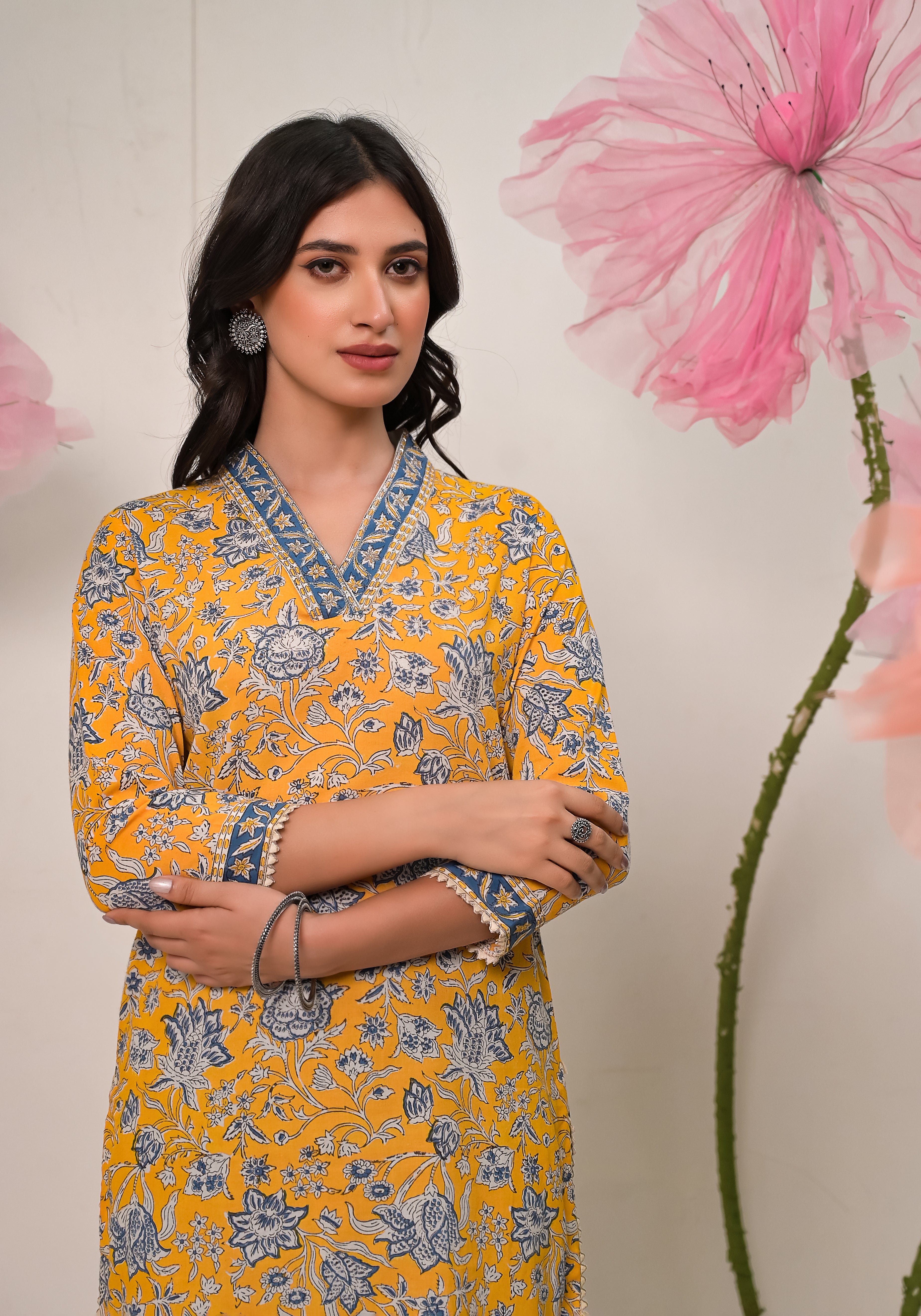 Florence block print V-neck Yellow cotton kurta Pant-2pcs