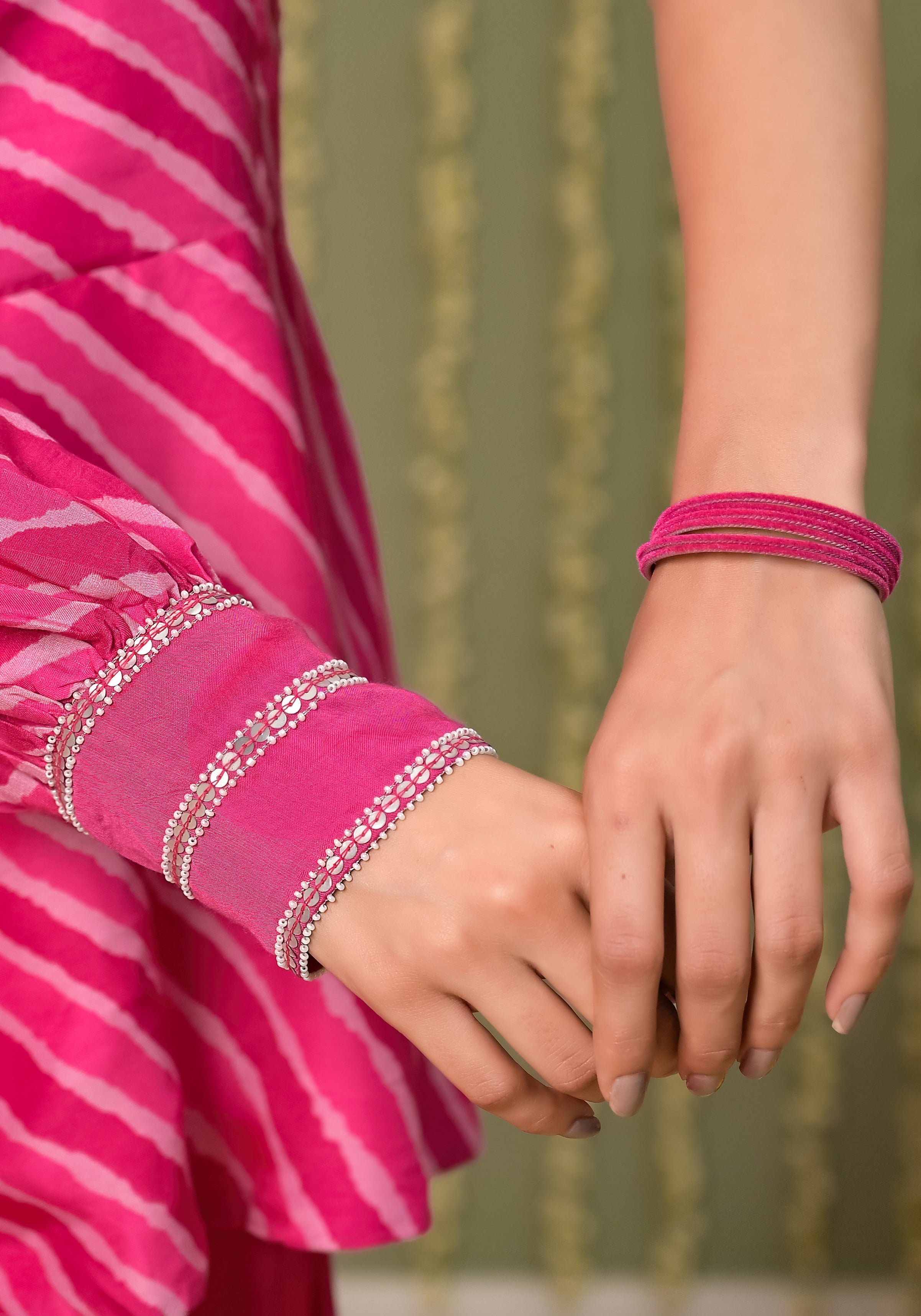 Gulabi Leheriya Off Shoulder Top With Sharara