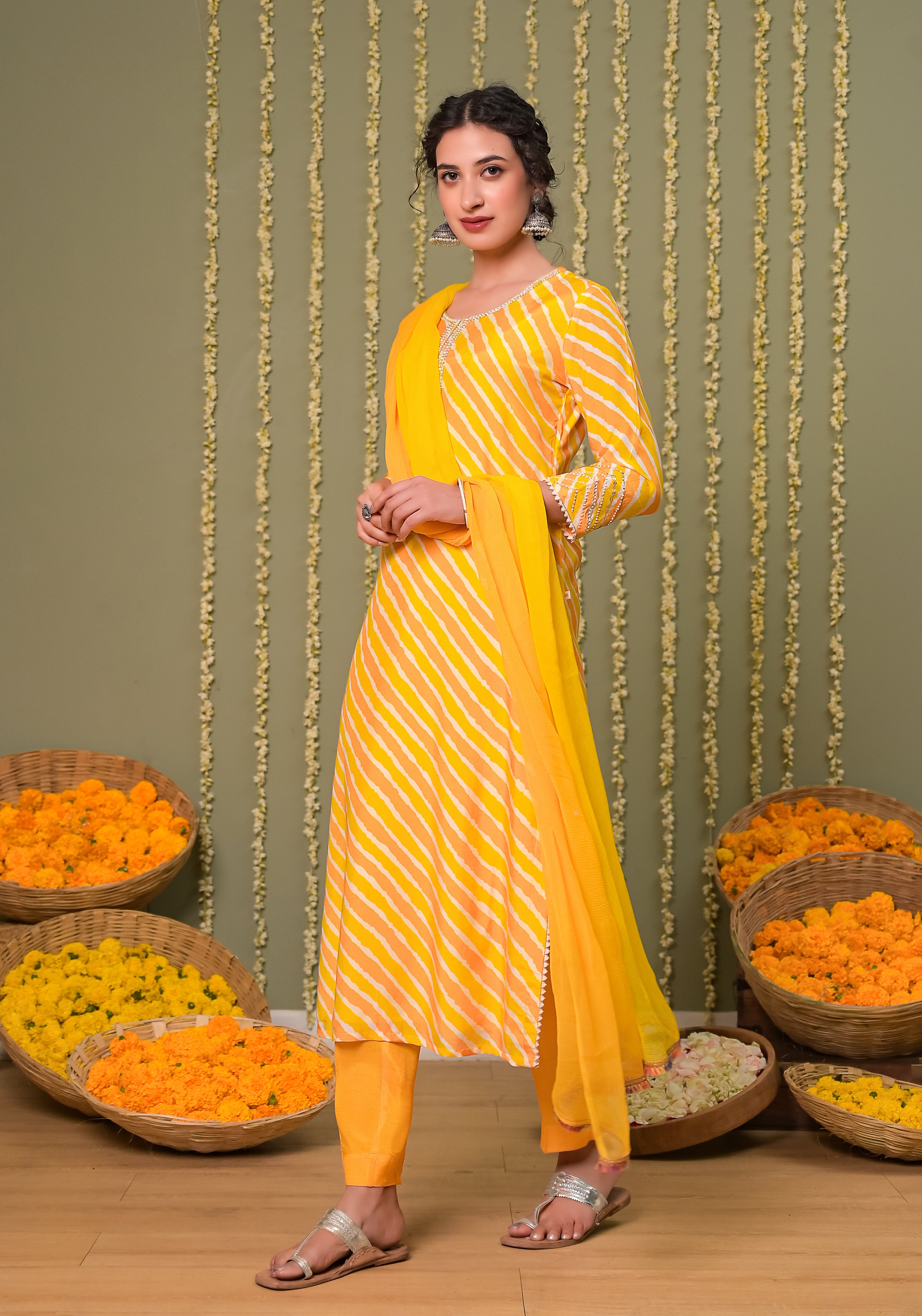 Aamiya Leheriya kurta set-3pcs