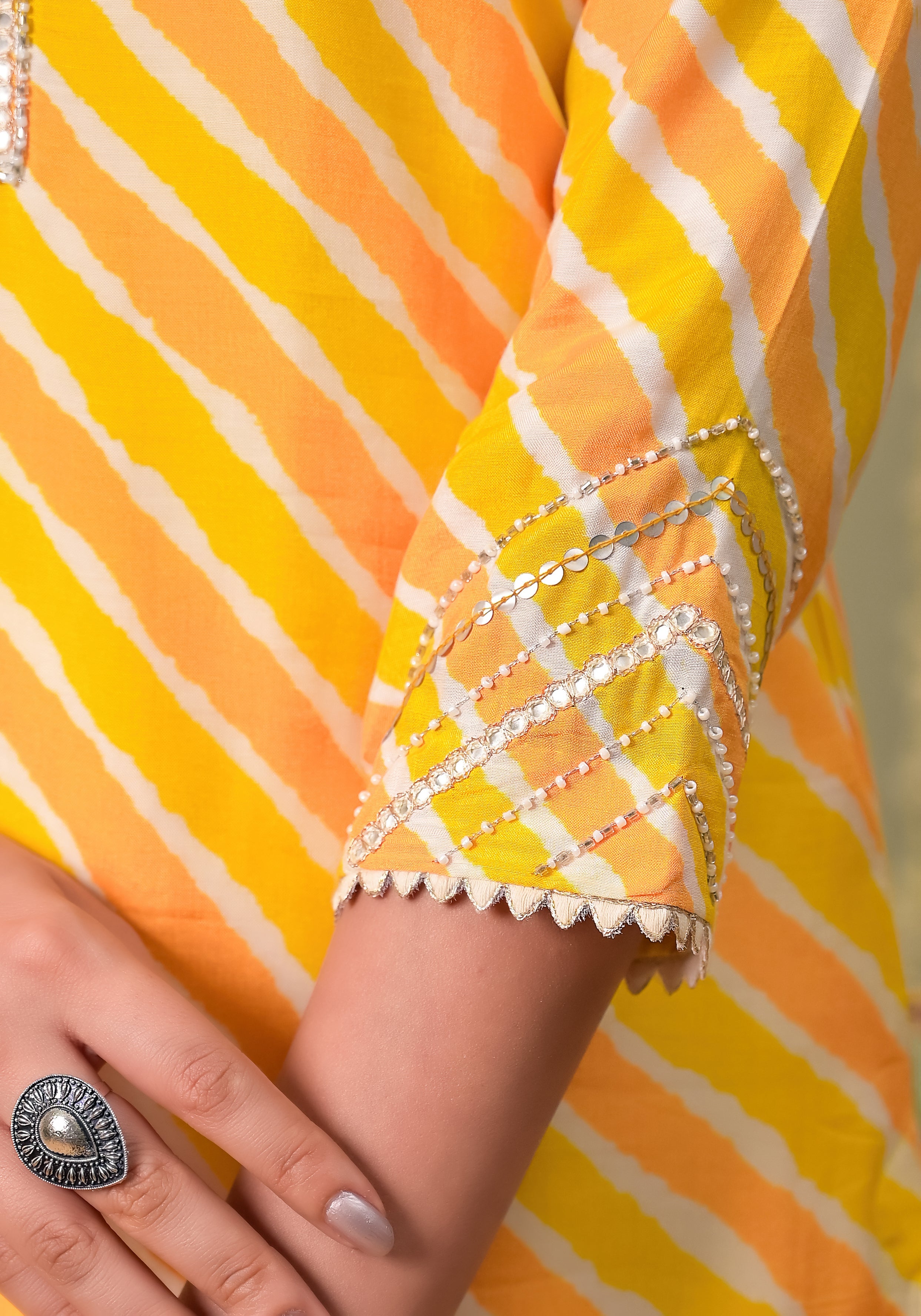 Aamiya Leheriya kurta set-3pcs