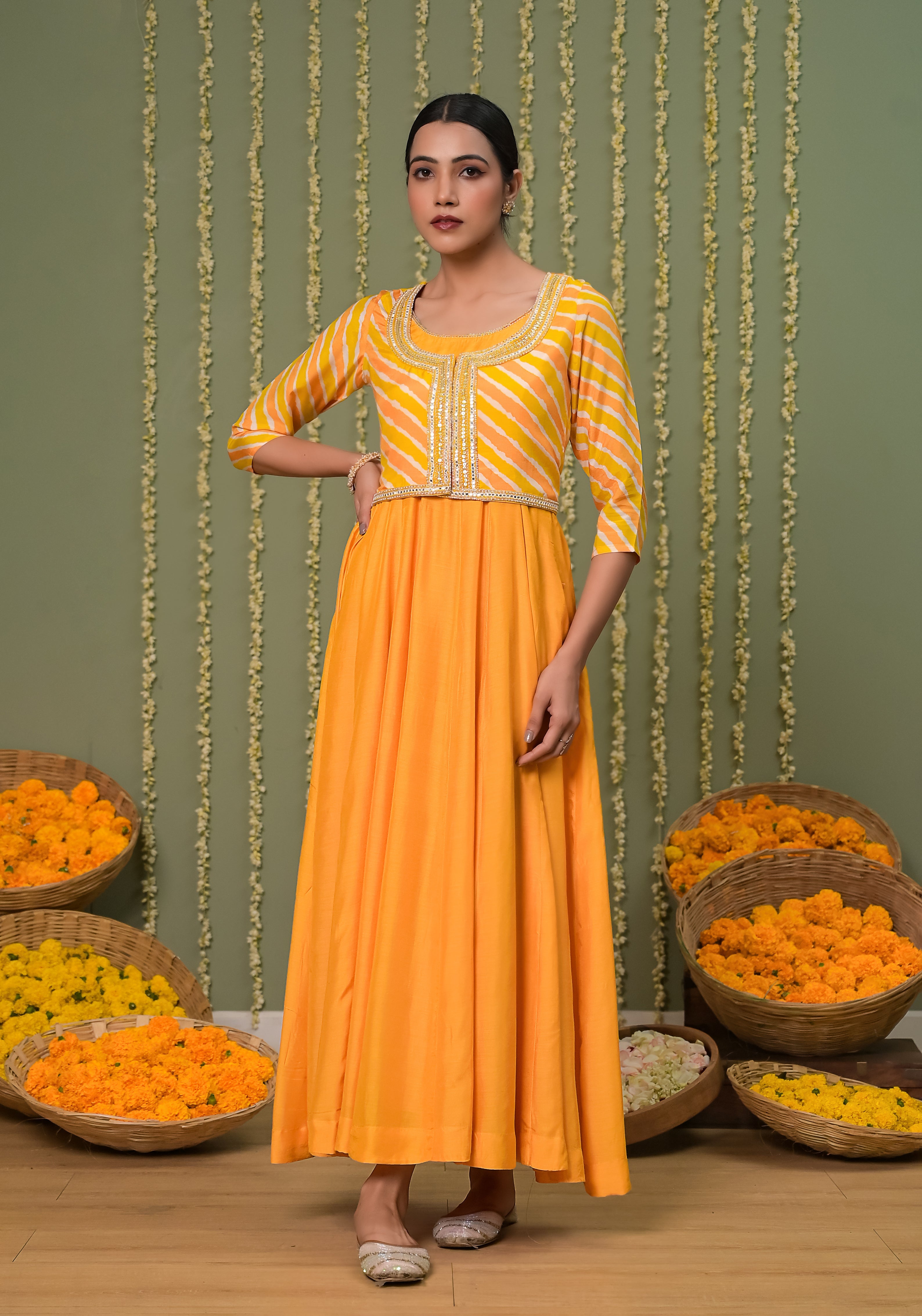 Aamiya Leheriya Koti With Solid Yellow Anarkali Dress