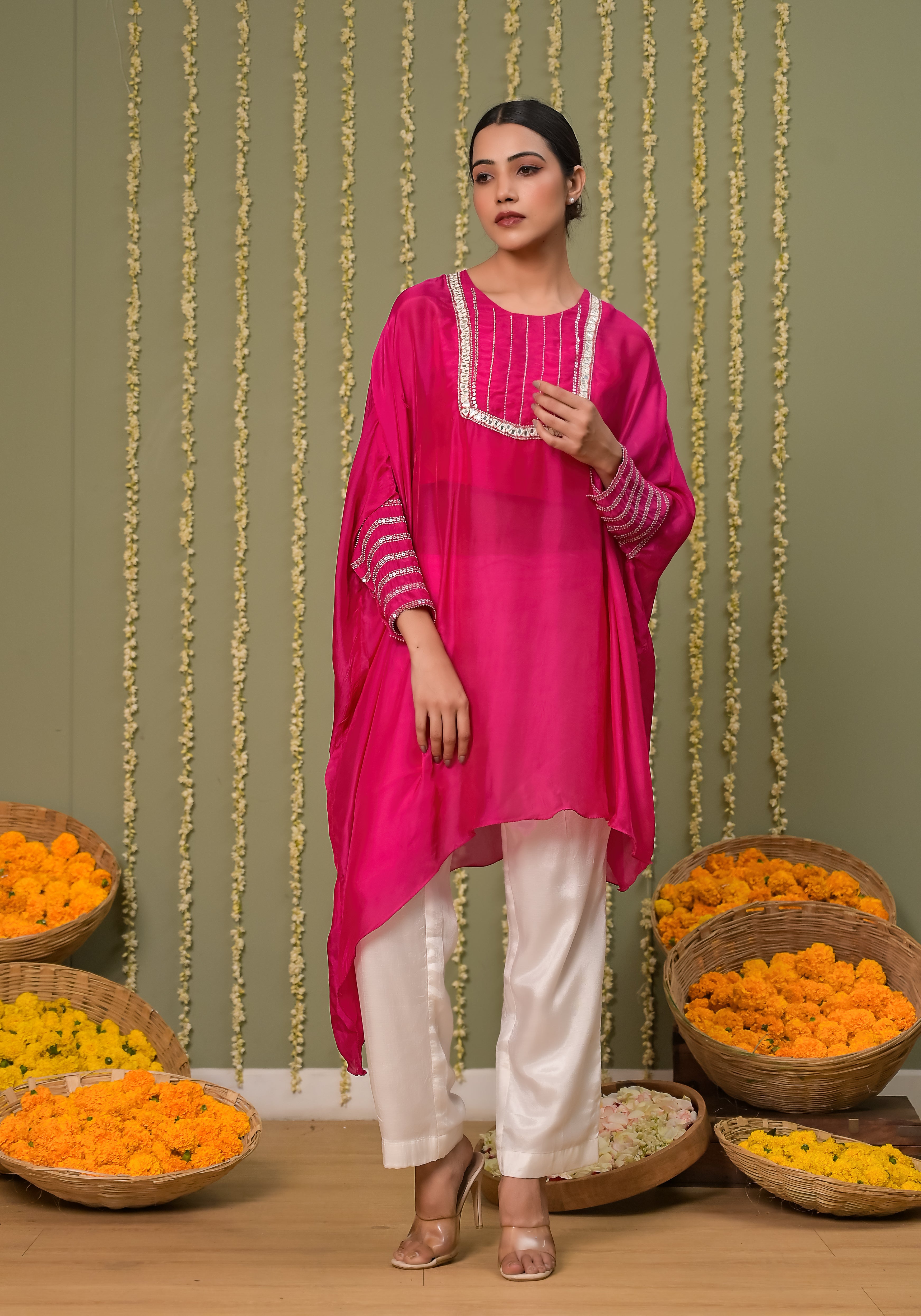 Gulabi leheriya kaftan set-3pcs
