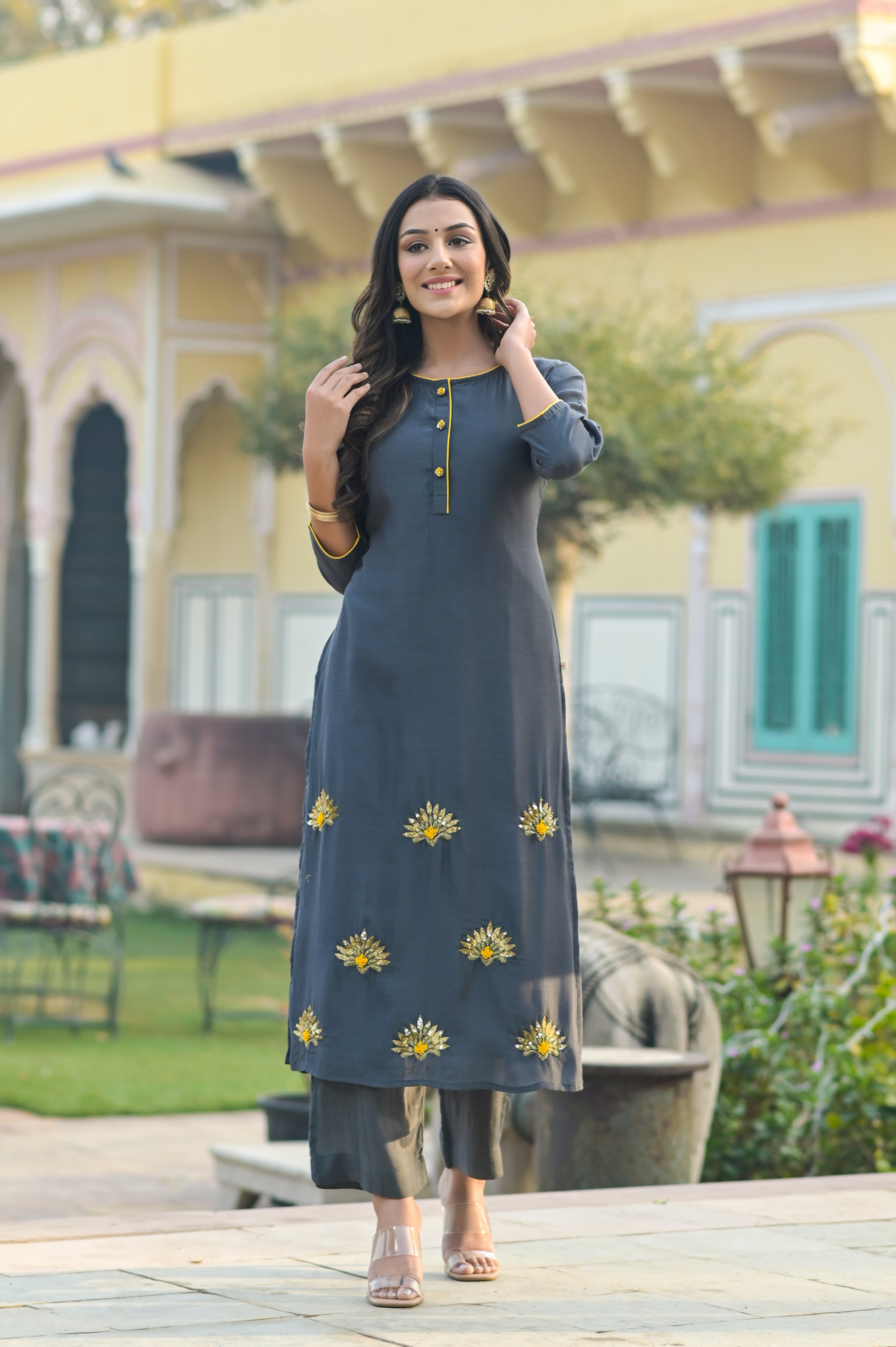 Grey Sequined Lotus Buti Kurta Set-3pcs
