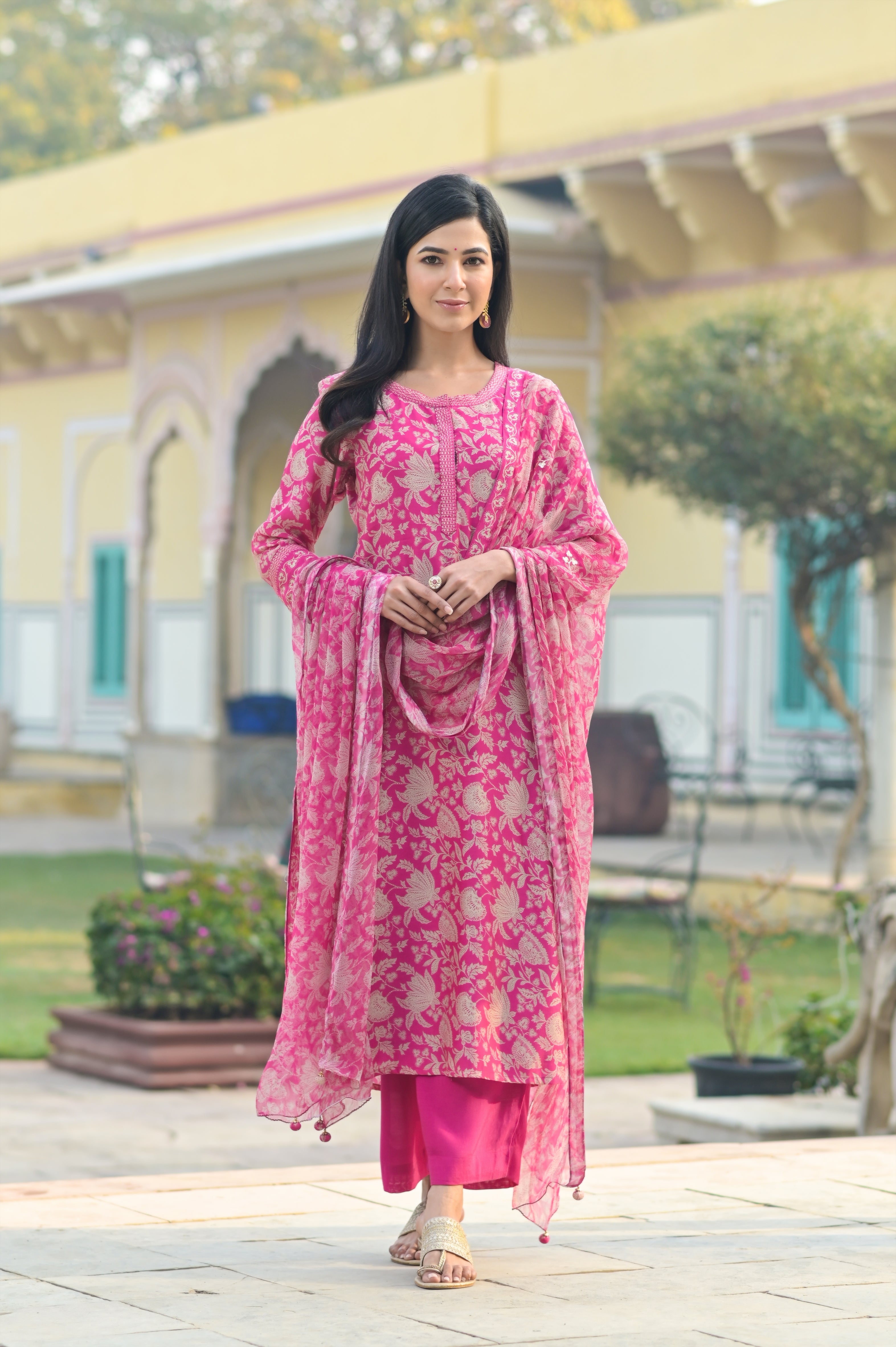 Pink Floral Jaal Kurta Set-3pcs