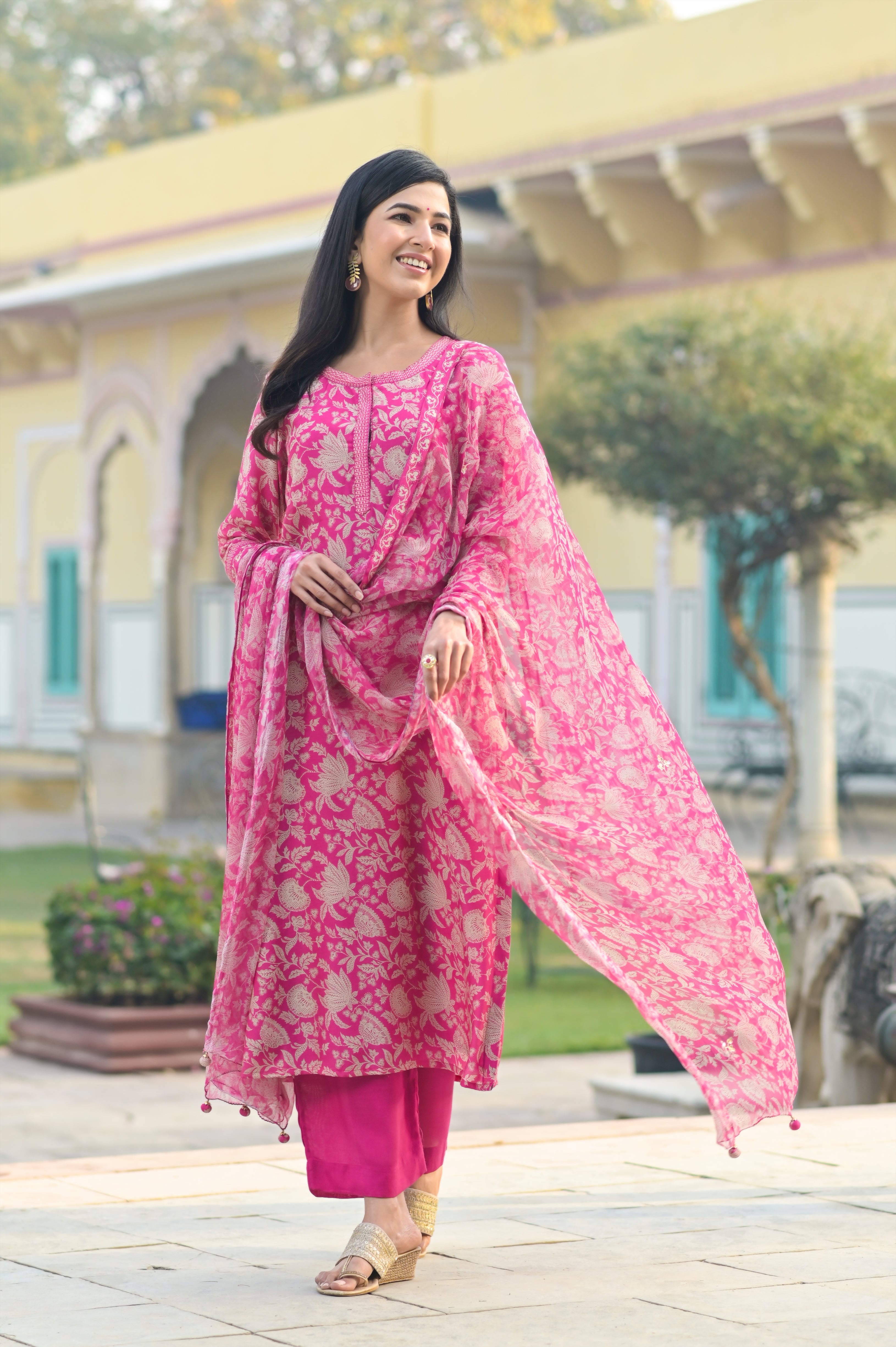 Pink Floral Jaal Kurta Set-3pcs