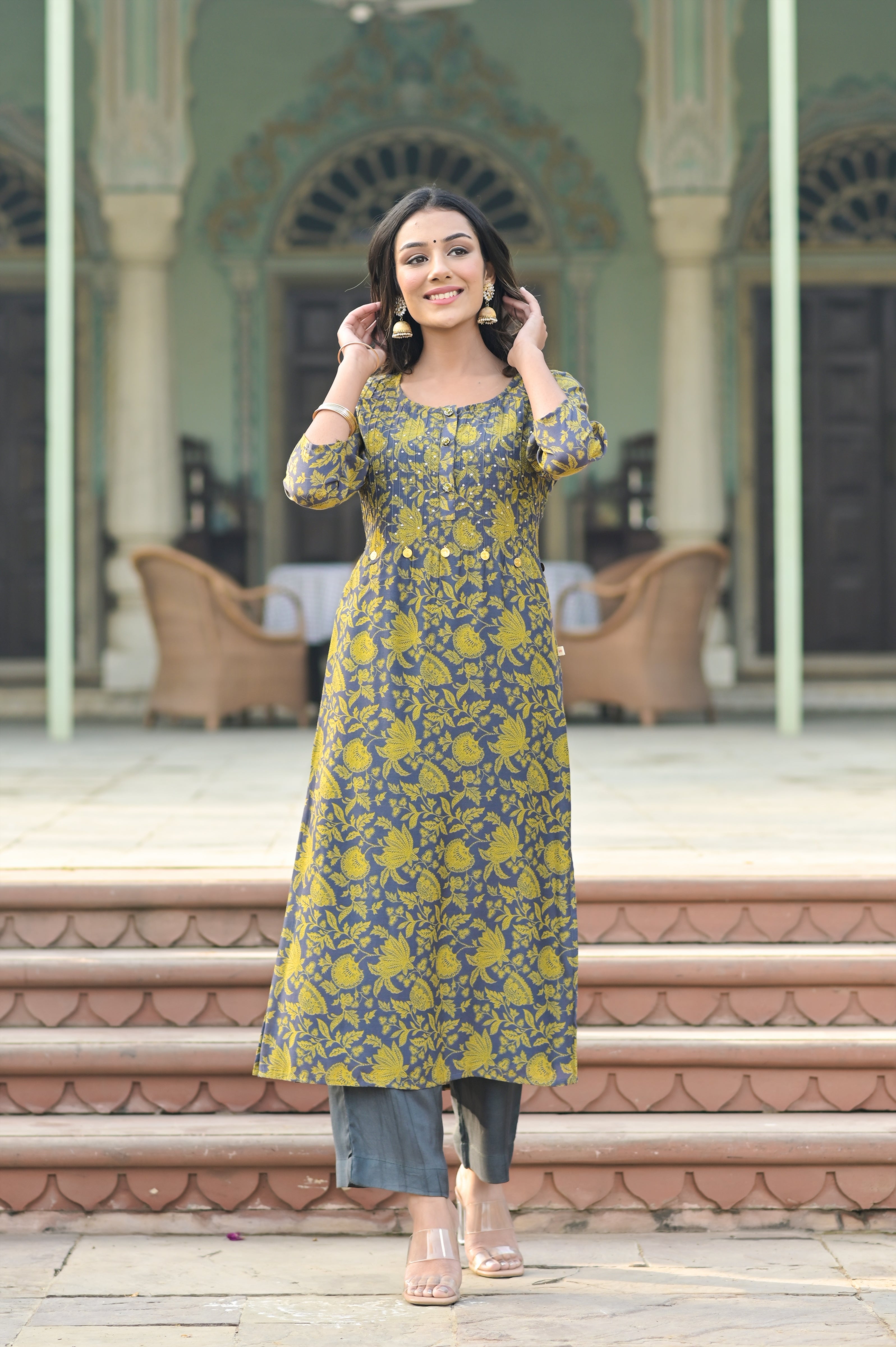 Grey Floral Jaal Straight Kurta Set-2pcs