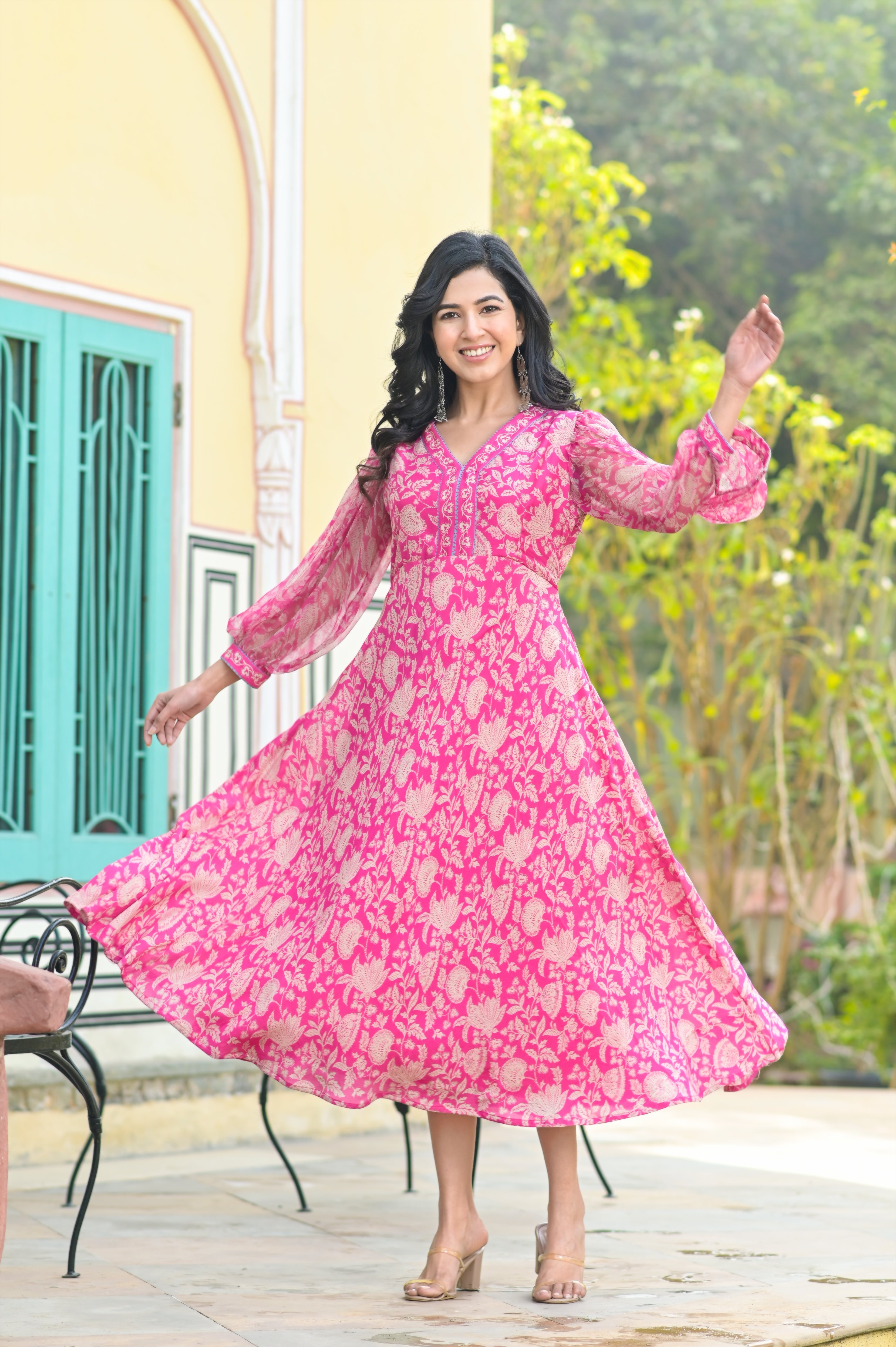 Pink Muslin Silk Floral Balloon Sleeves Midi Dress