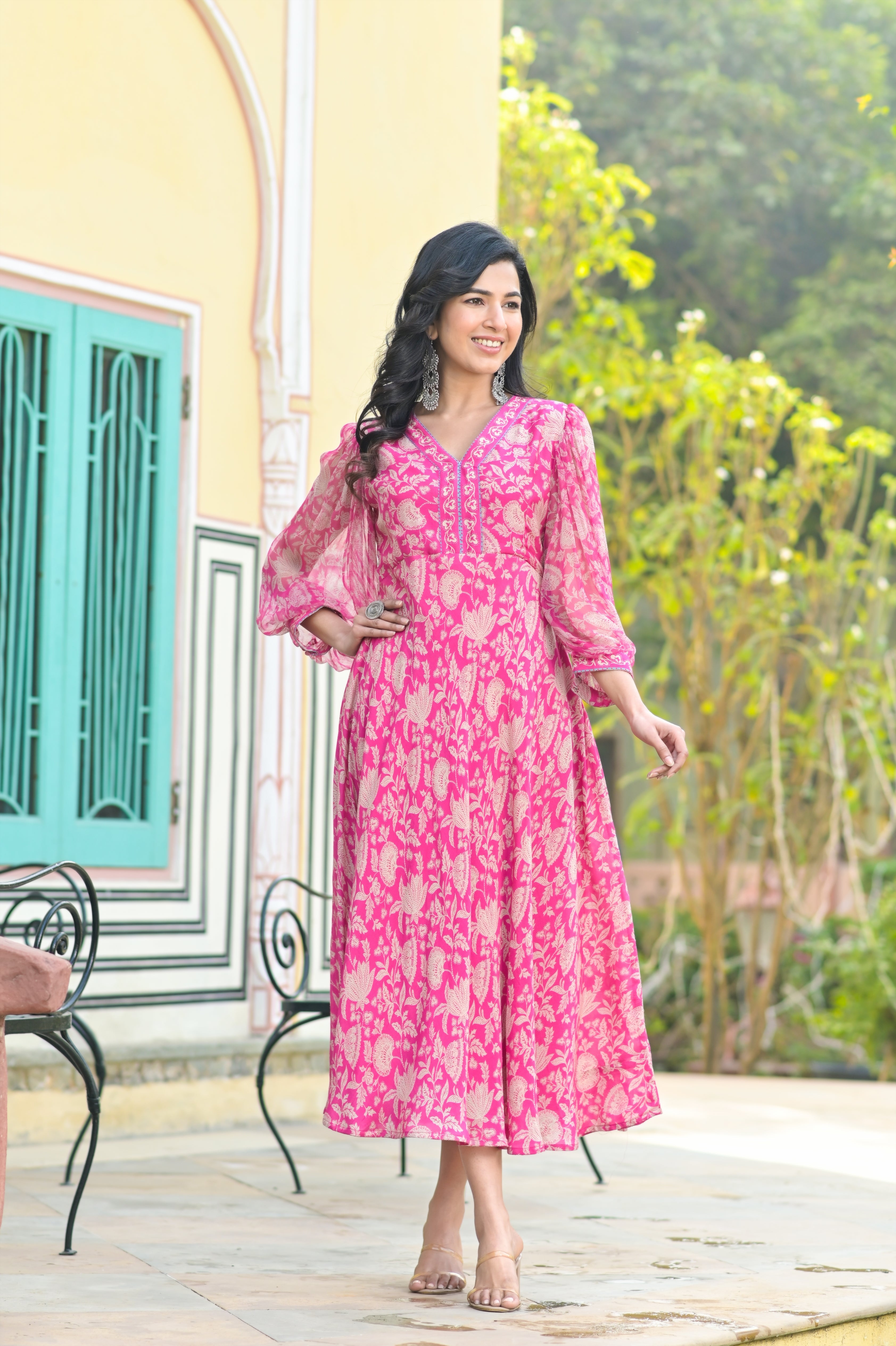 Pink Muslin Silk Floral Balloon Sleeves Midi Dress