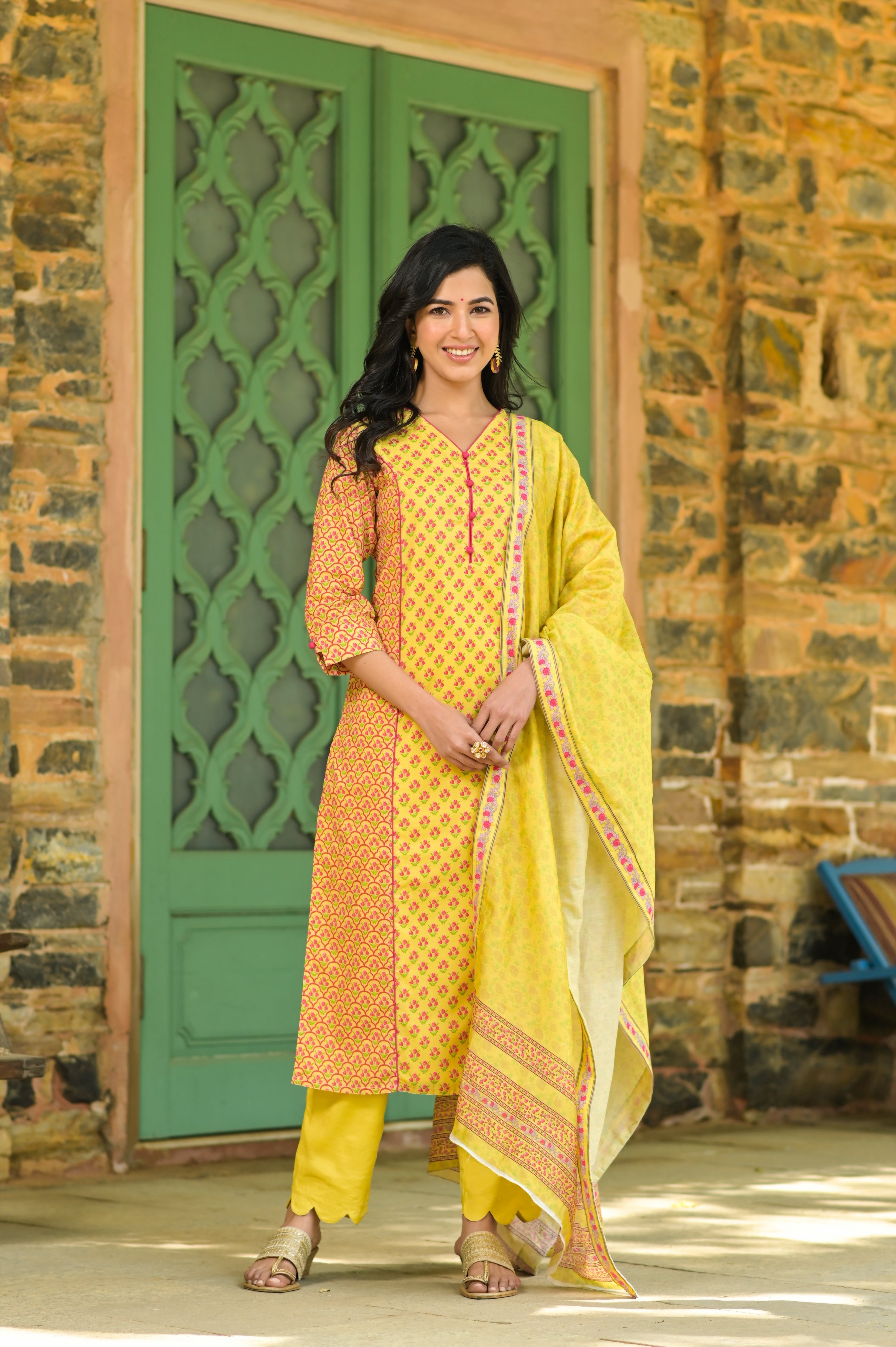 Mughal Jharokha Paneled Kurta Set-3pcs