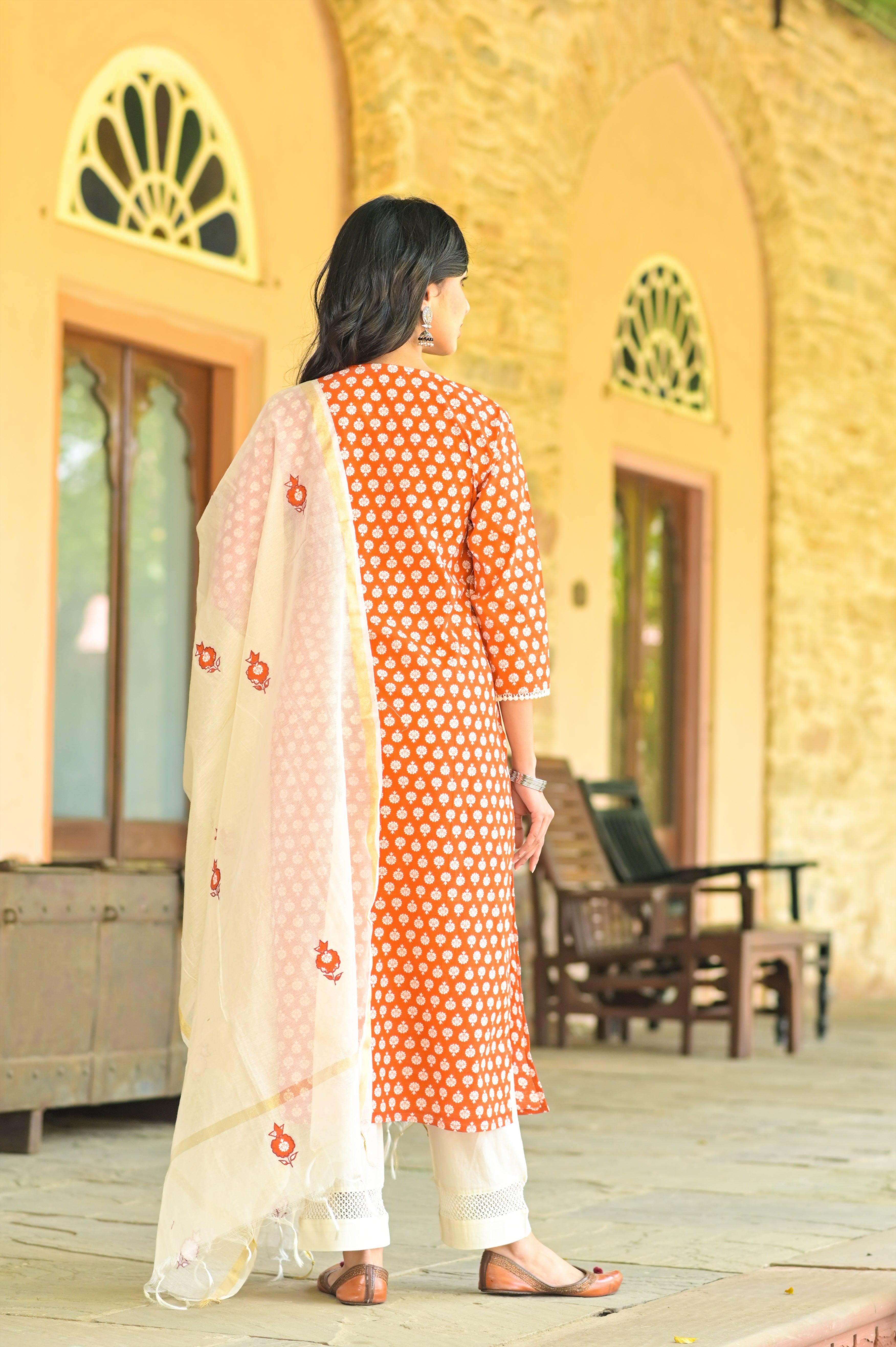 Rustic Lace Kurta Set -3pcs