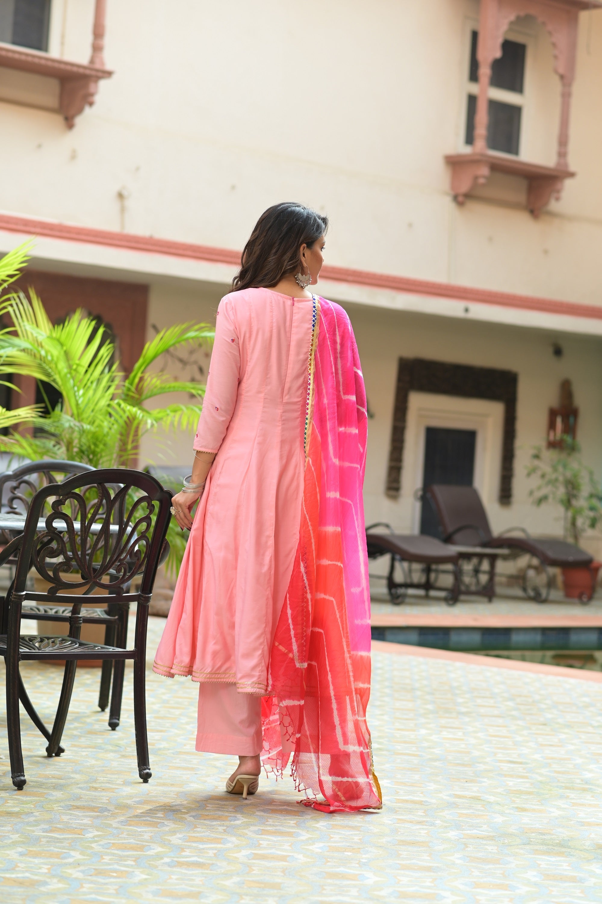 Pink Kalidar Embroidery Kurta