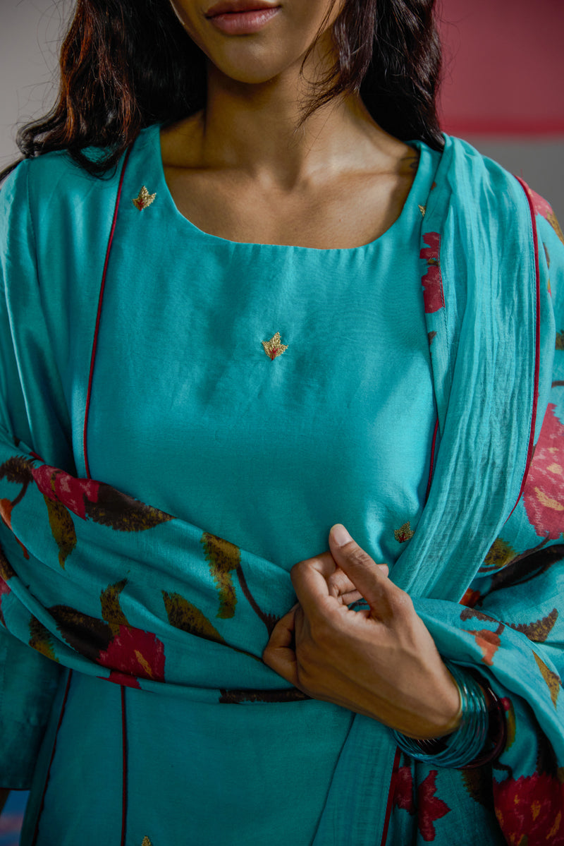 Afsana Kali Kurta Set