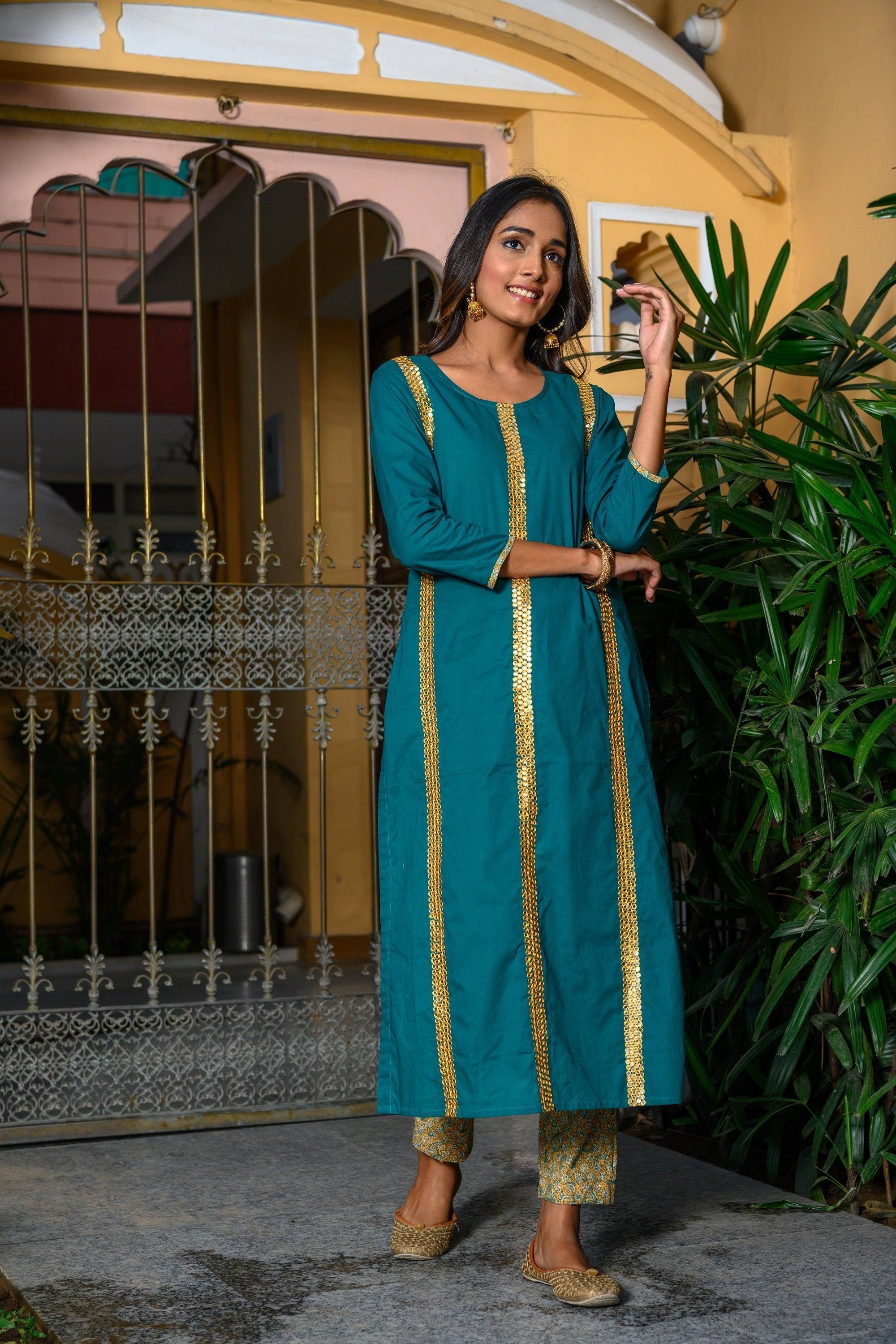 Aari Mirror G Set -2pcs