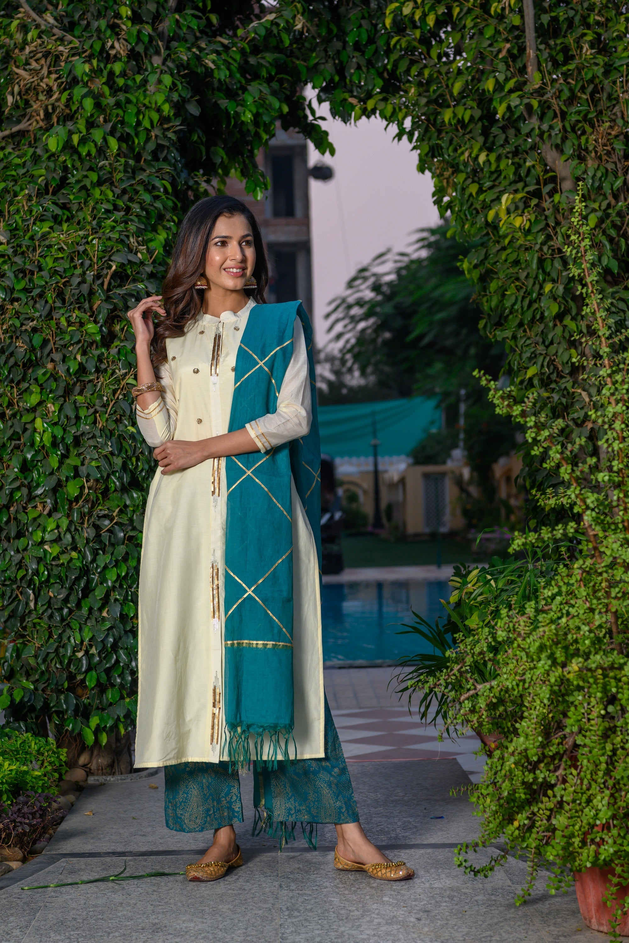 Gold Sequins Set- 3pcs