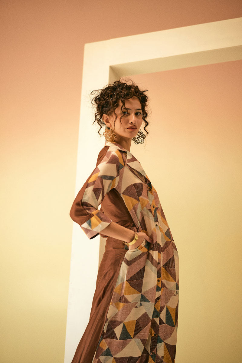 COLLAR NECK KURTA WITH PANTS