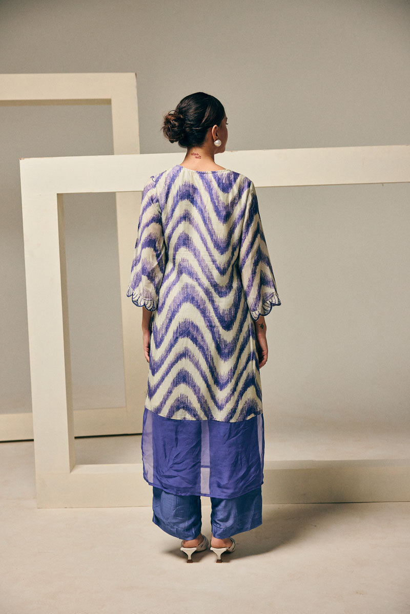 EMBELLISHED KURTA WITH PANTS