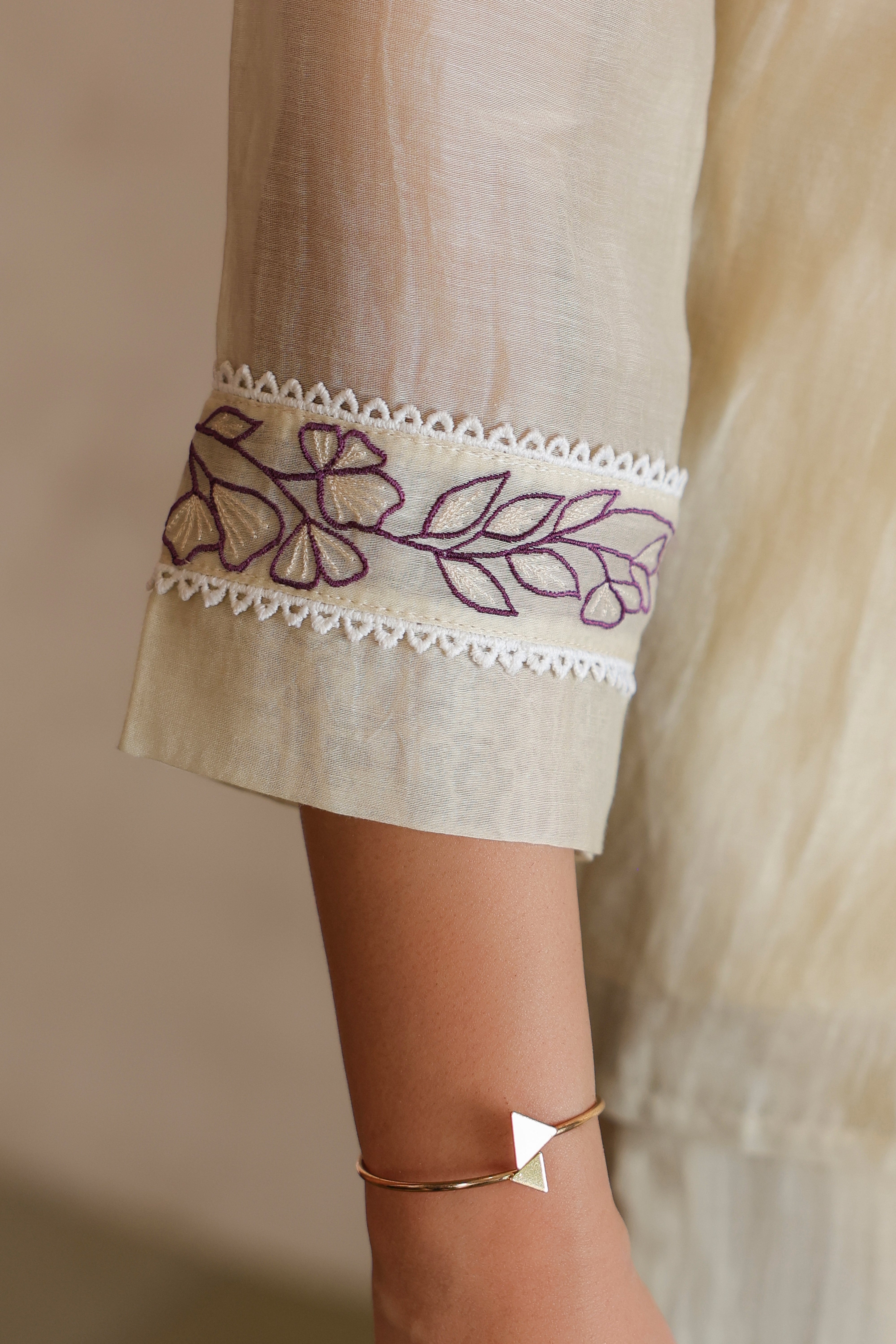 Gul Ivory Yoke Coord Set