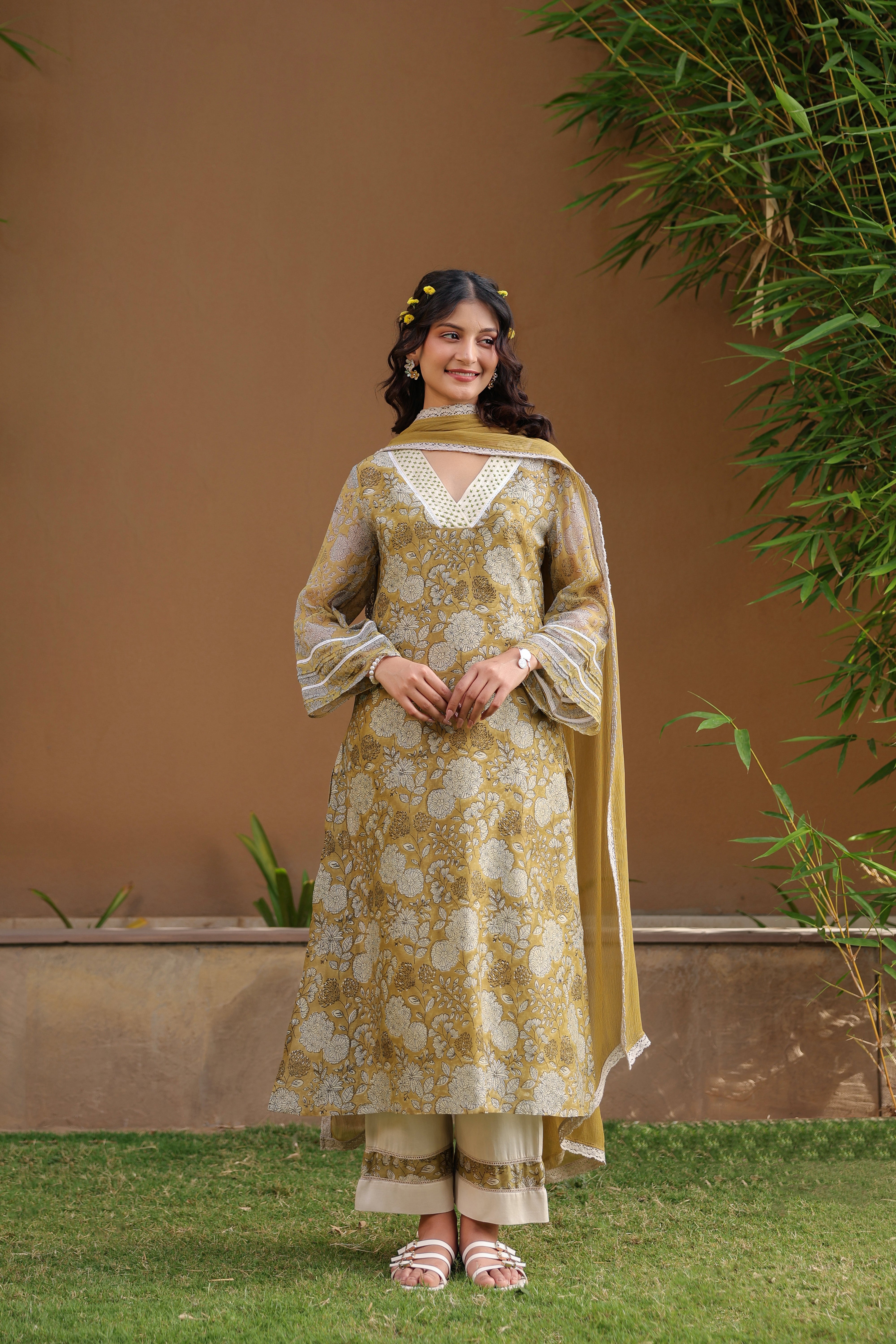 Gul Green Chanderi Printed Suit Set