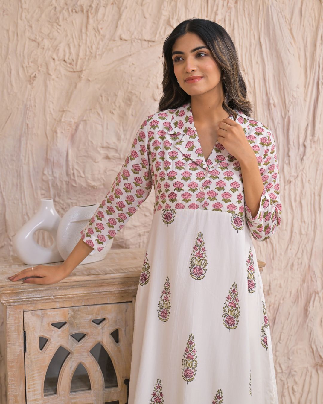 pegaam collar kurta