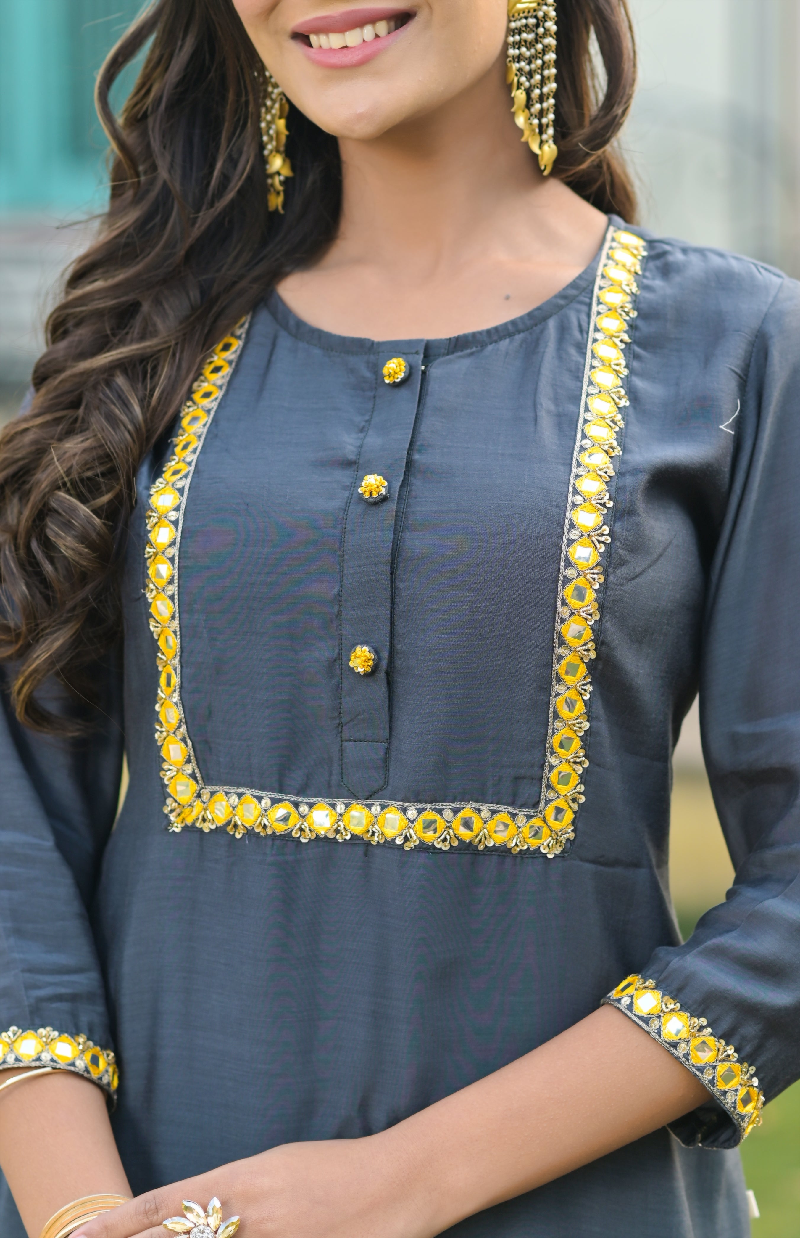 Grey Aari Work Placket Muslin Silk Kurta