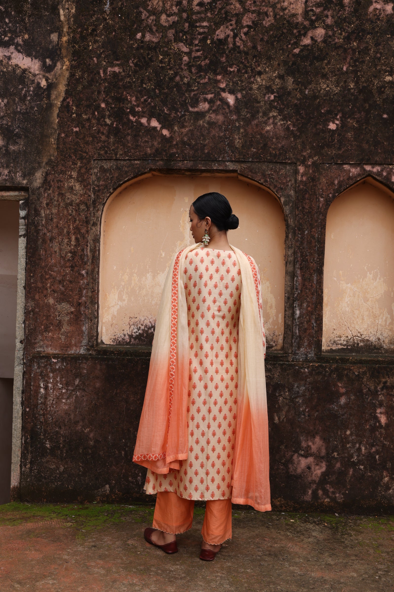 Buti Kurta Set - 3 Pcs