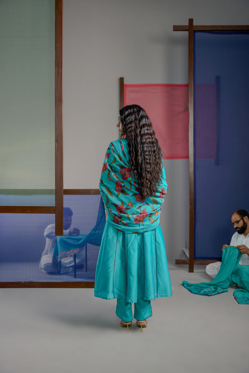 Afsana Kali Kurta Set