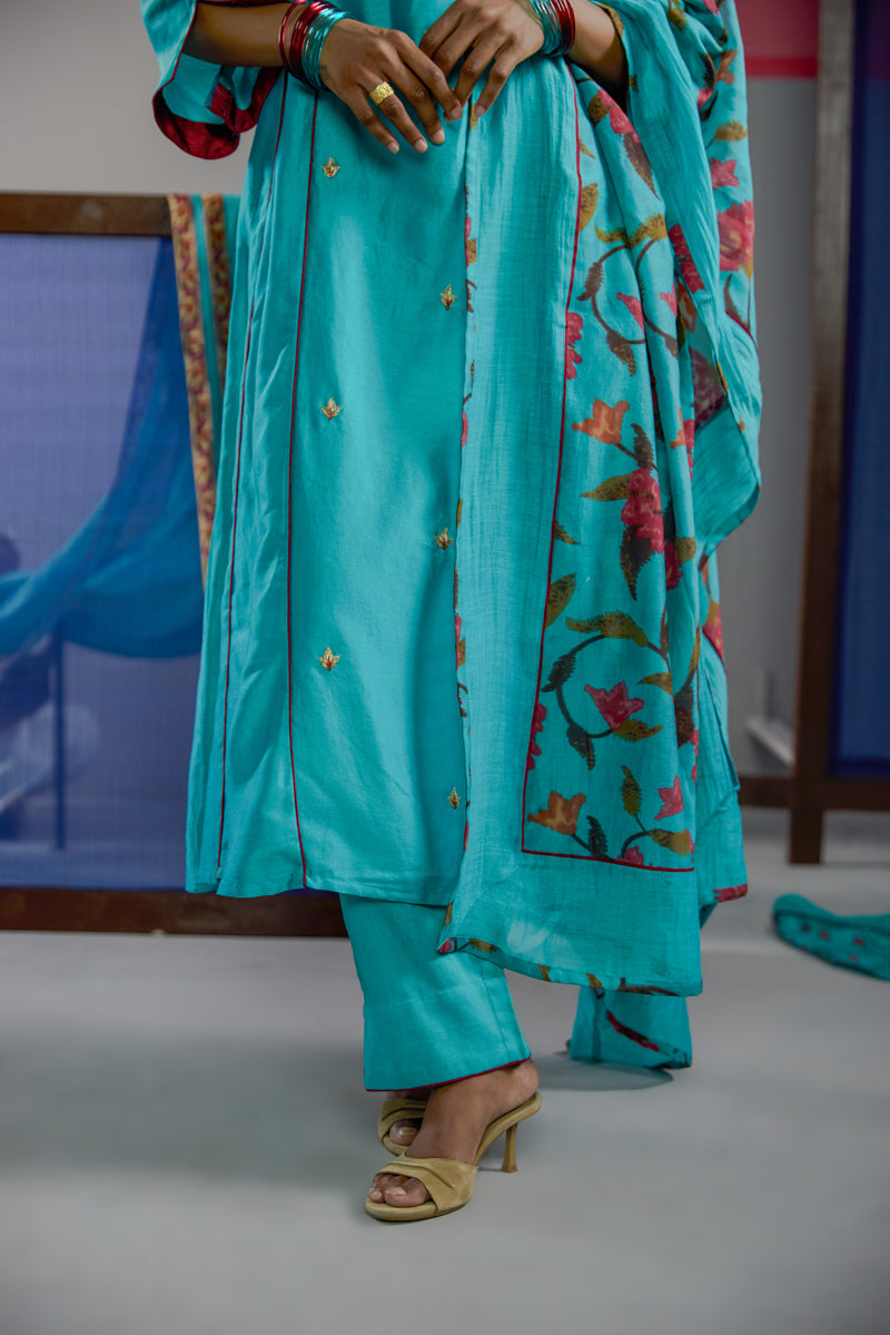 Afsana Kali Kurta Set