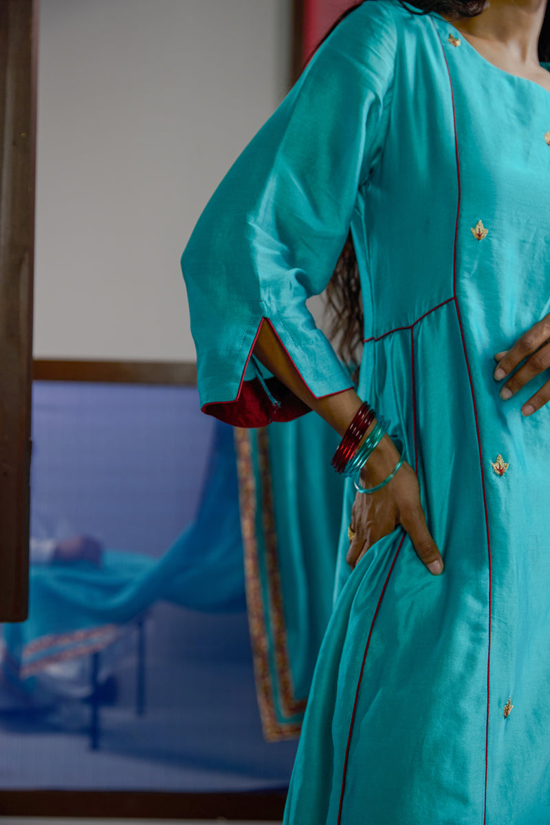 Afsana Kali Kurta Set