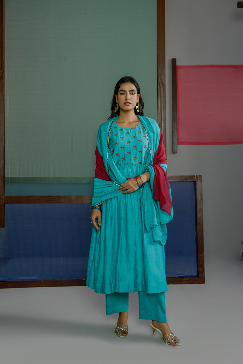 Buti Gather Kurta Set
