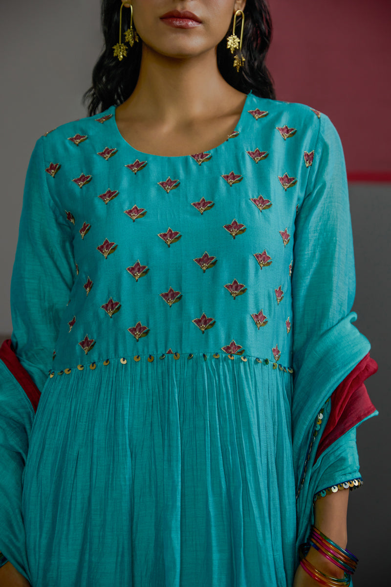 Buti Gather Kurta Set