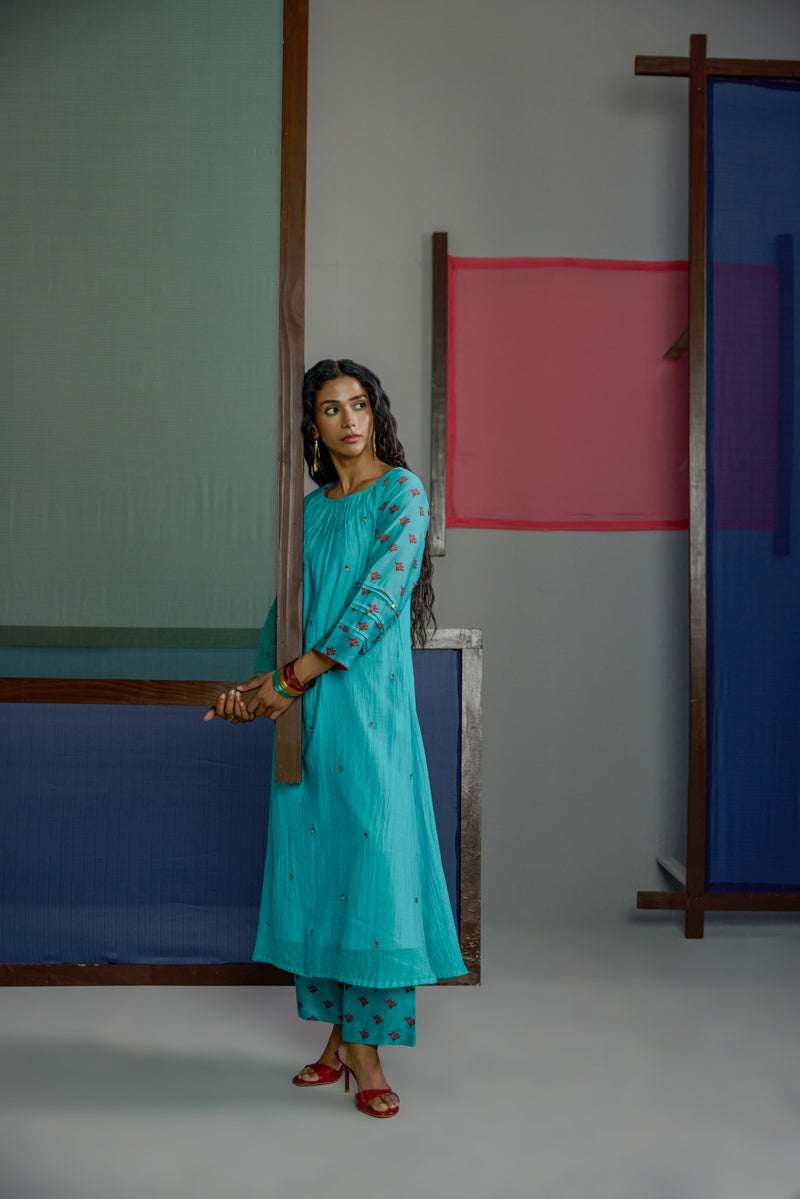 Afsana Turquoise Raglan Set