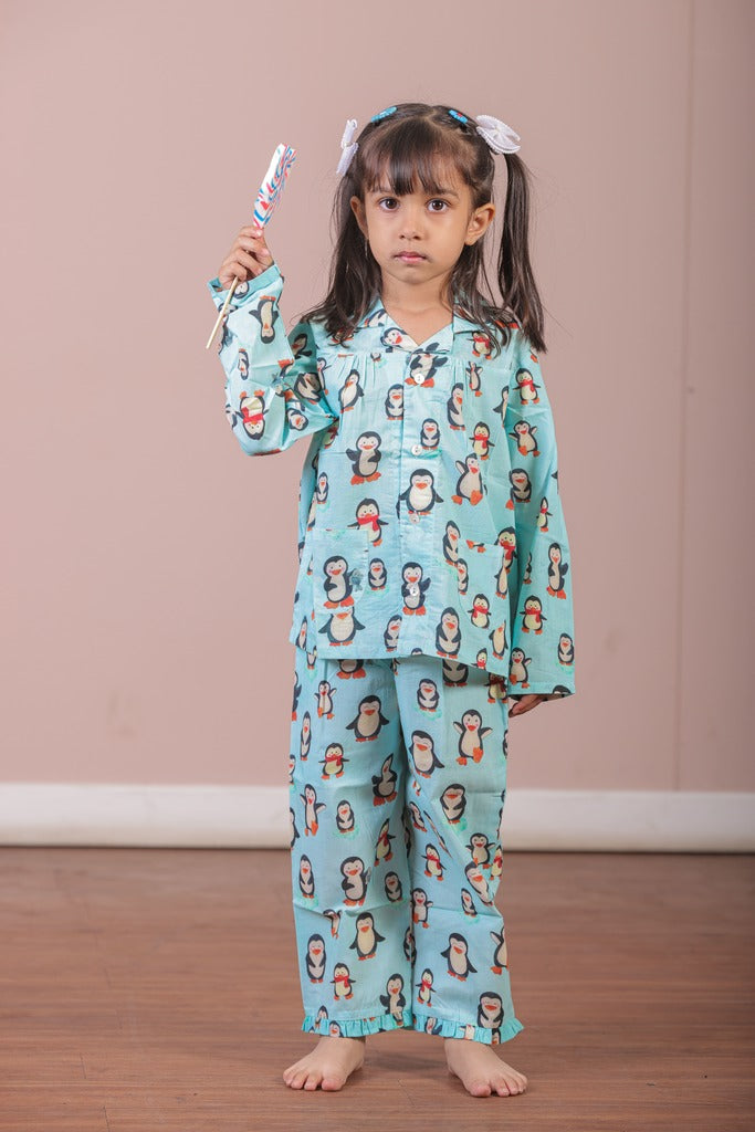 Penguin night suit set