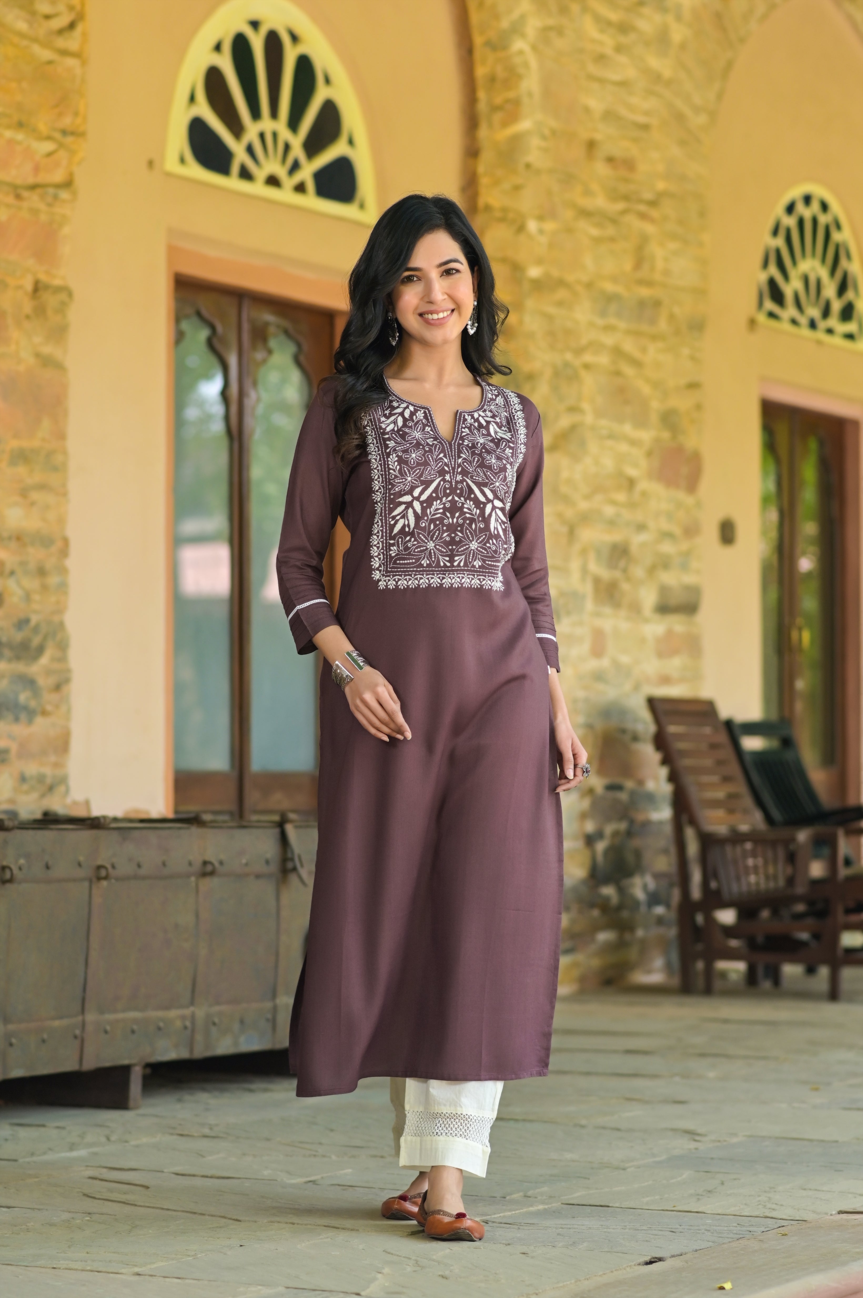 Solid yoke Embro Kurta Set -2pcs